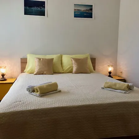 Star Apartment